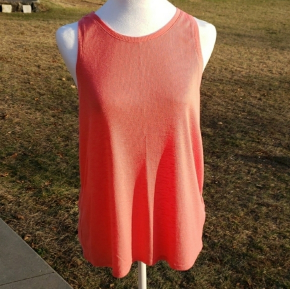 ⭐️⭐️ Mudd Pink Tank Top - Picture 4 of 5